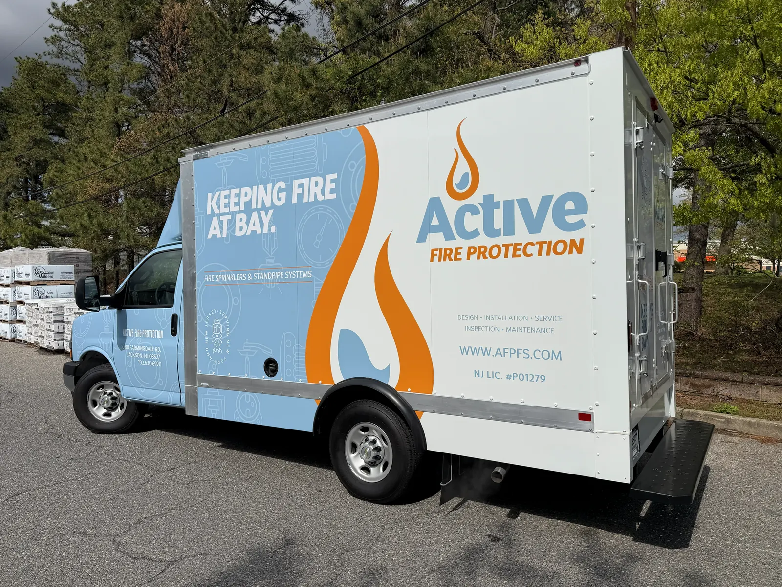 ACTIVE FIRE PROTECTION full wrap — front three-quarter, box