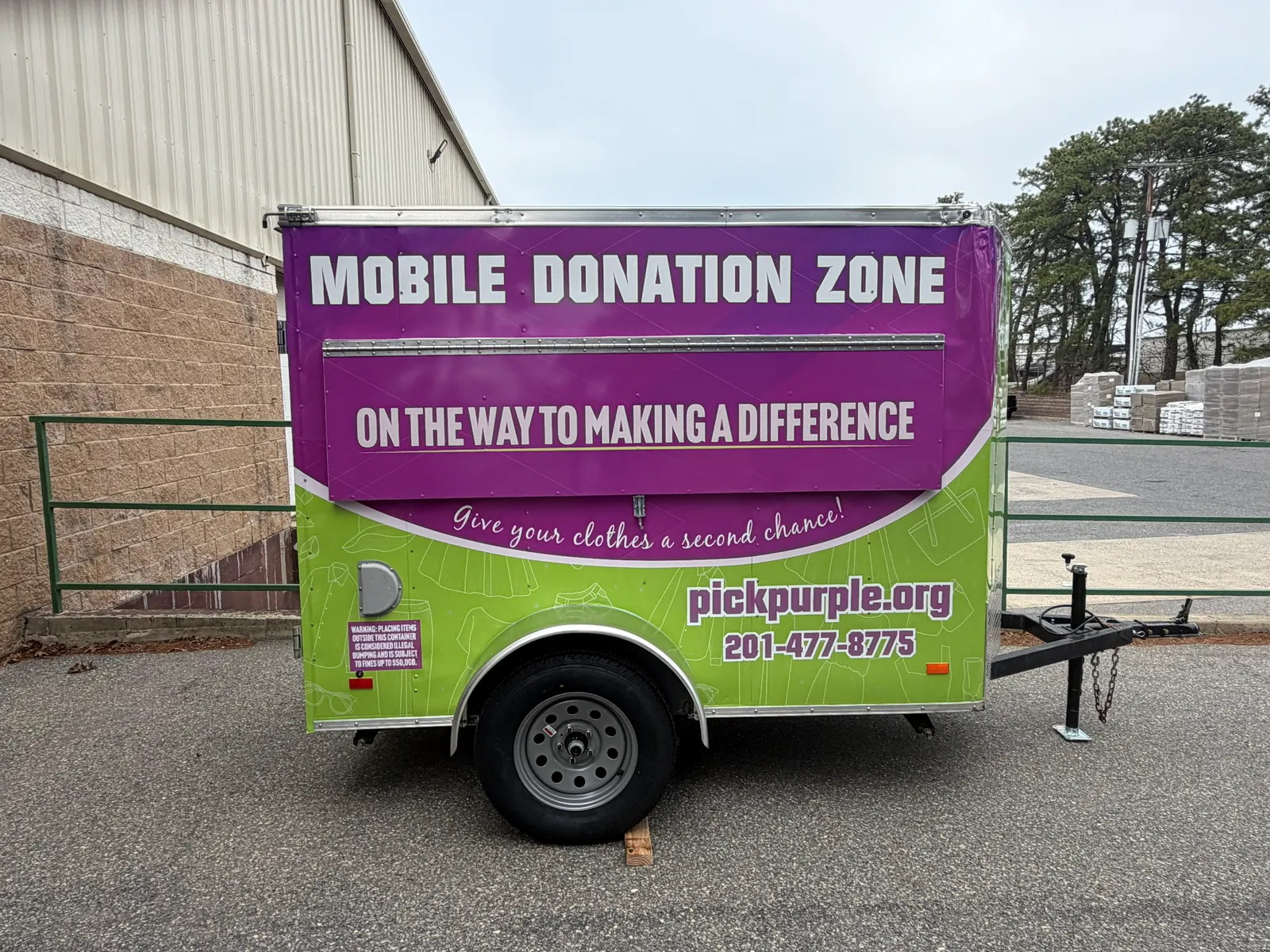 PICK PURPLE full wrap — street side